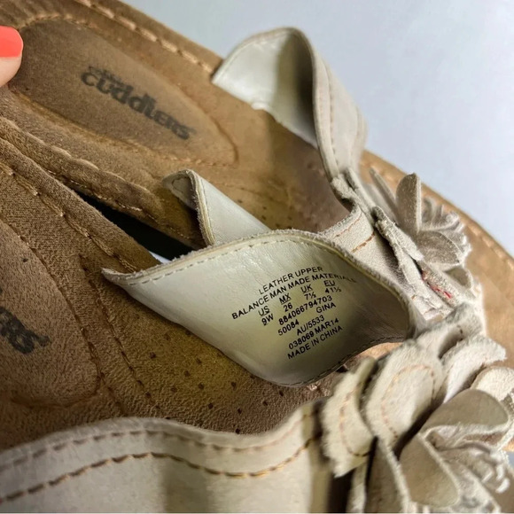 Cobbie Cuddlers |‎ Floral Thong Flip Flops 9W Tan Heeled - Picture 4 of 6